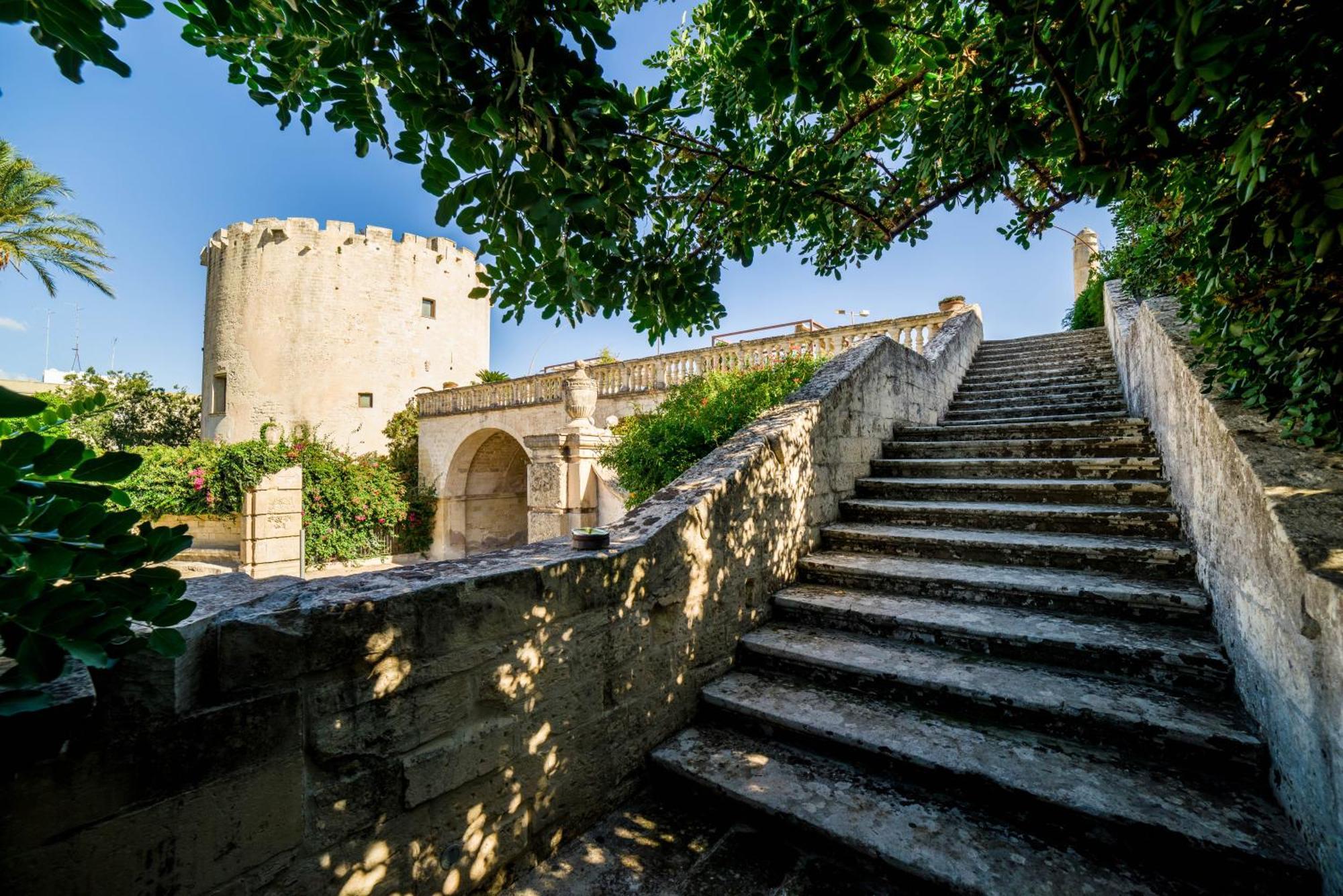 Torre Del Parco Hotel Lecce Exterior foto